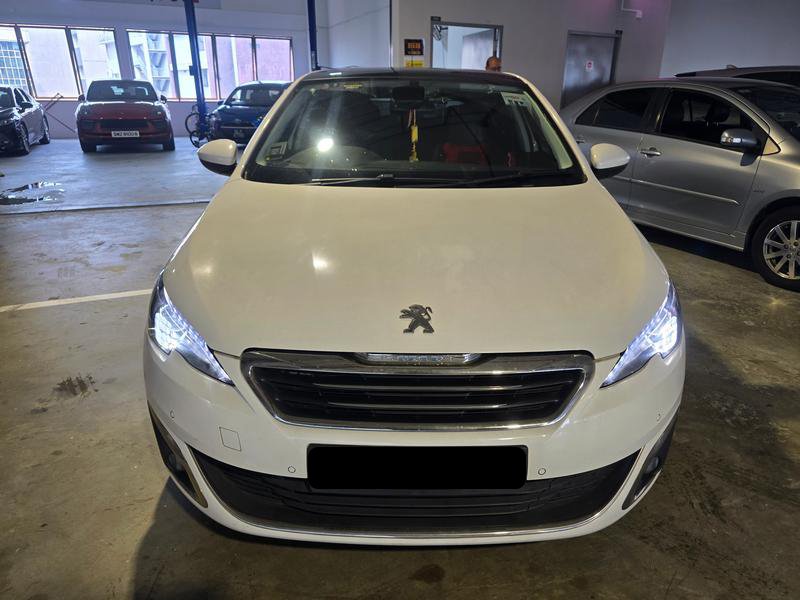 Peugeot 308 5dr Allure Puretech 1.2 A/t 2wd S/r