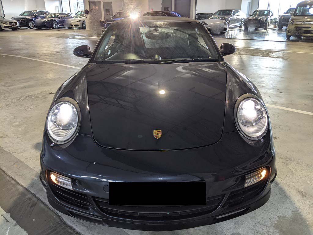 Porsche 911 Turbo 3.8 A (COE Till 09/2031) (PI Used)