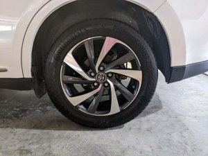 Toyota Harrier G Grade