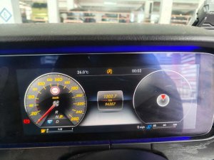Mercedes Benz E220d Auto