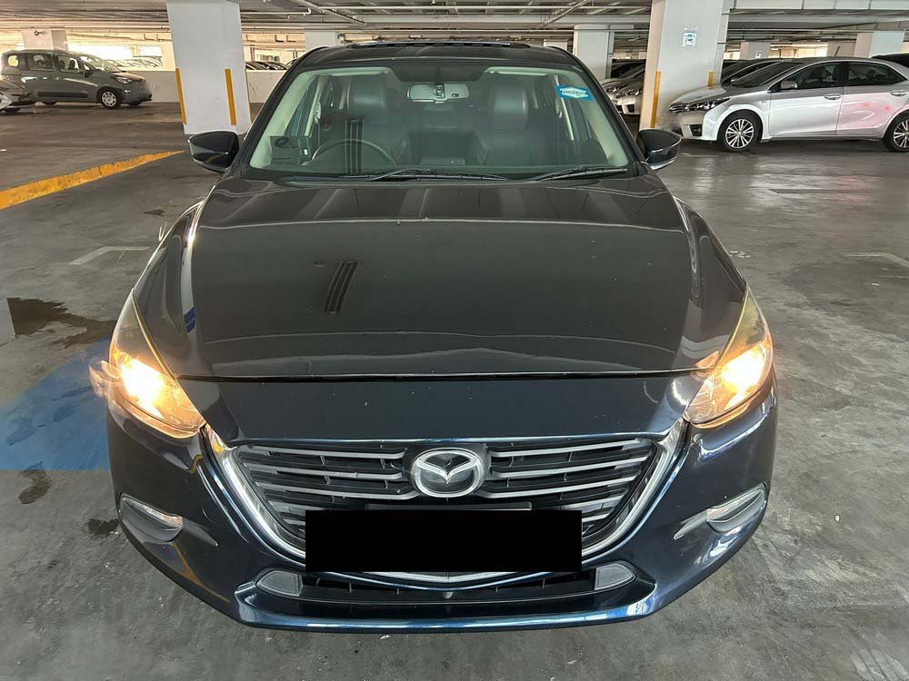 Mazda 3 Sedan 1.5 AT EU6