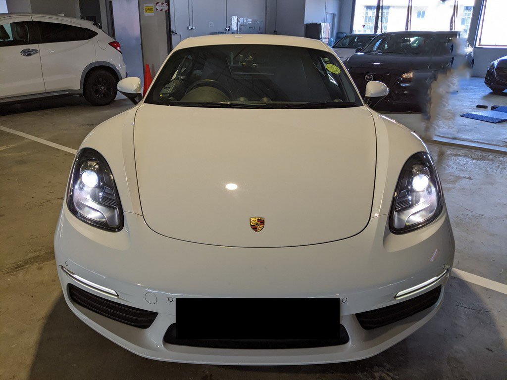 Porsche 718 Cayman (982)