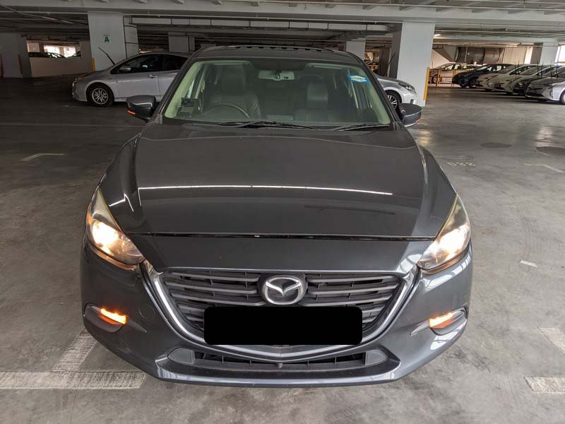 Mazda 3 Sedan 1.5 At Eu6