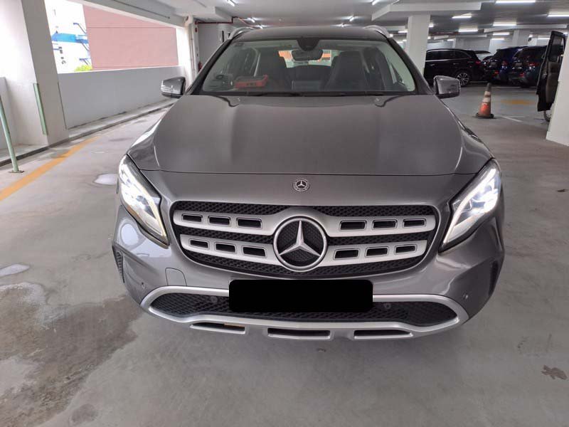 Mercedes Benz Gla180 Urban (r18 Led)