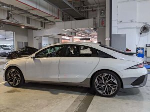 Hyundai Ioniq 6 EV CE Awd (Electric Vehicle)