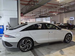 Hyundai Ioniq 6 EV CE Awd (Electric Vehicle)