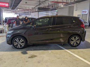Honda Jazz 1.5 Vtir Cvt Abs D/airbag 2wd