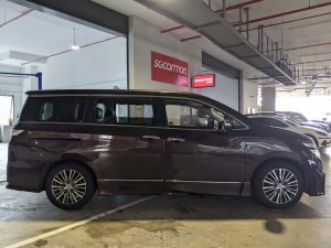 Nissan Elgrand Highway Star 2.5 Mcvt 7ab Led Sr