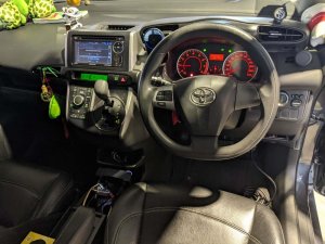 Toyota Wish 1.8 Cvt