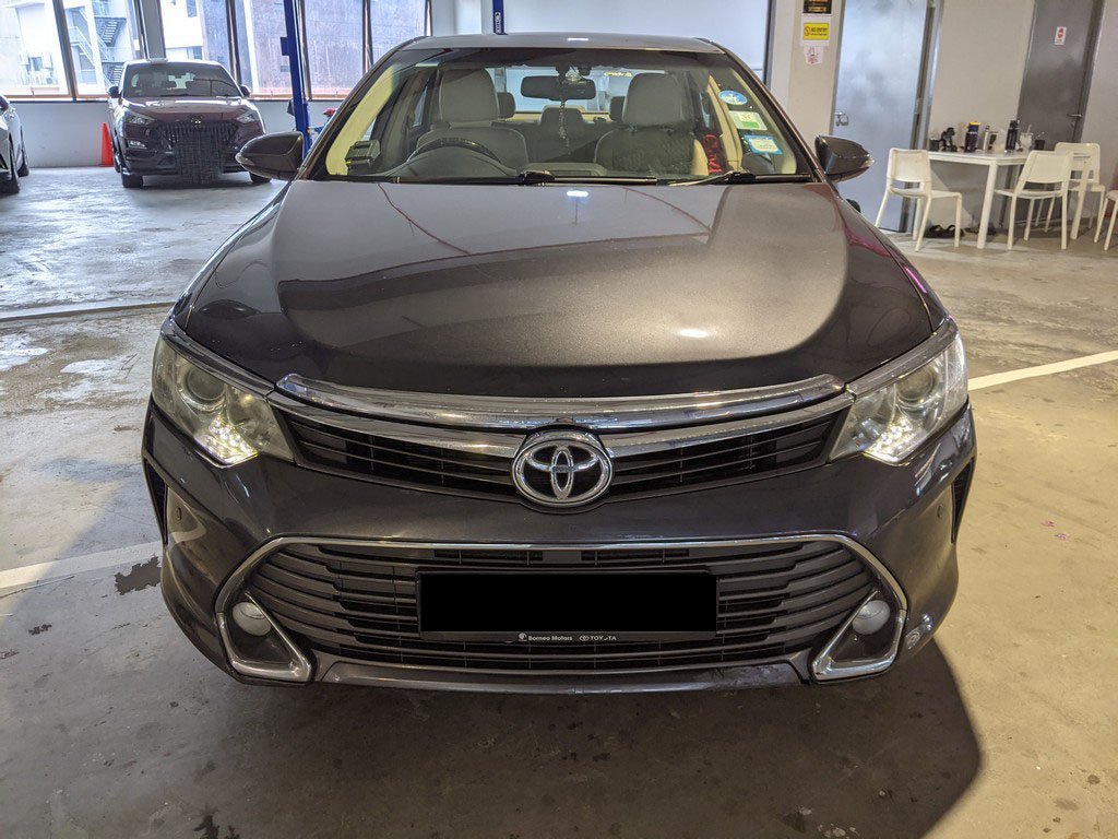 Toyota Camry 2.5 Auto