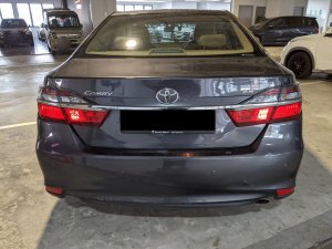Toyota Camry 2.5 Auto