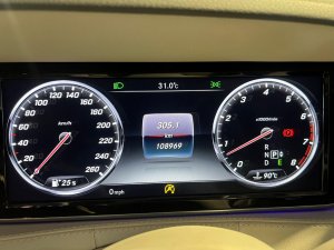 Mercedes Benz S320l (r19 Led)