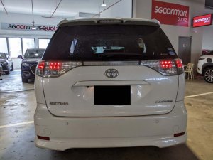 Toyota Estima Aeras 2.4 A