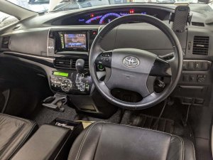 Toyota Estima Aeras 2.4 A