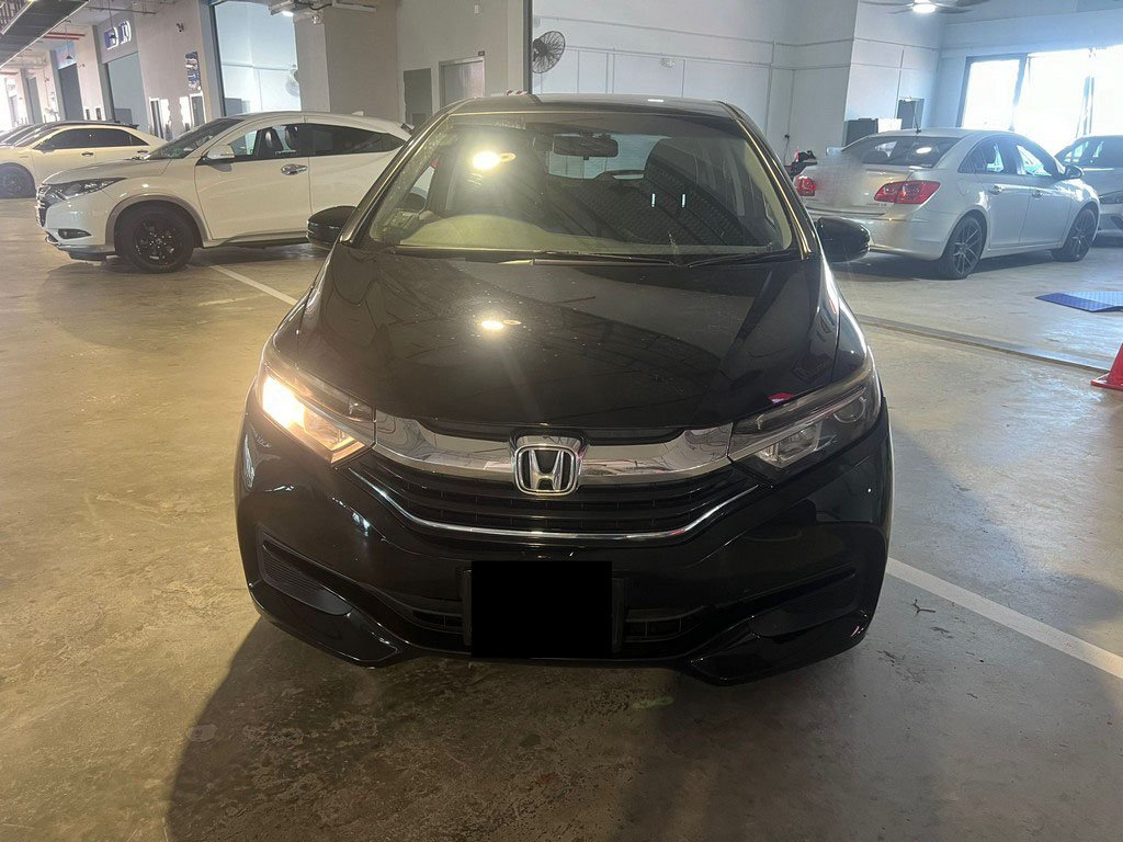 Honda Shuttle 1.5 Auto (Hybrid)