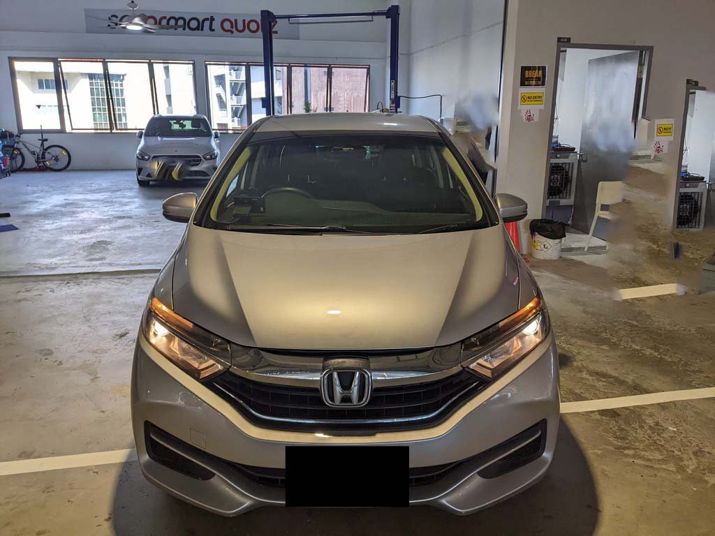 Honda Shuttle Hybrid 1.5 Auto (Hybrid)