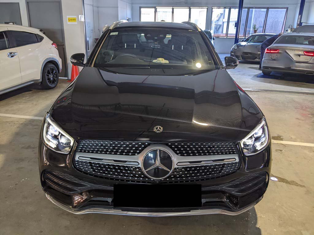 Mercedes Benz Glc300 Premium Plus Amg Line M (Hybrid)