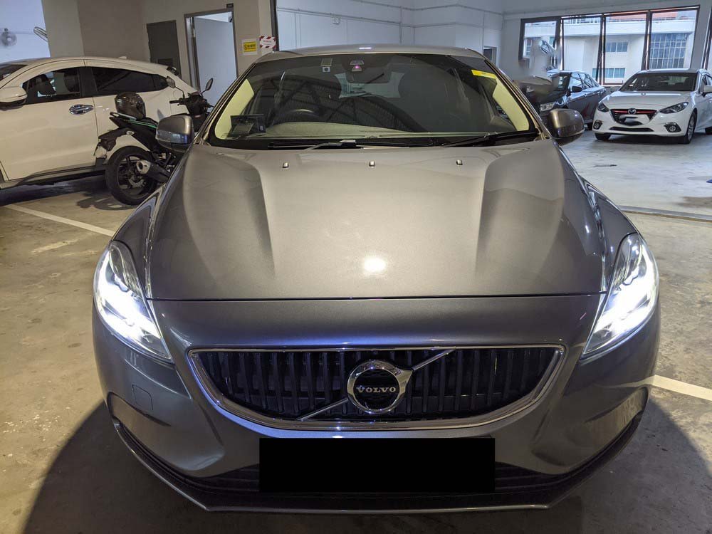 Volvo V40 T2 (A)