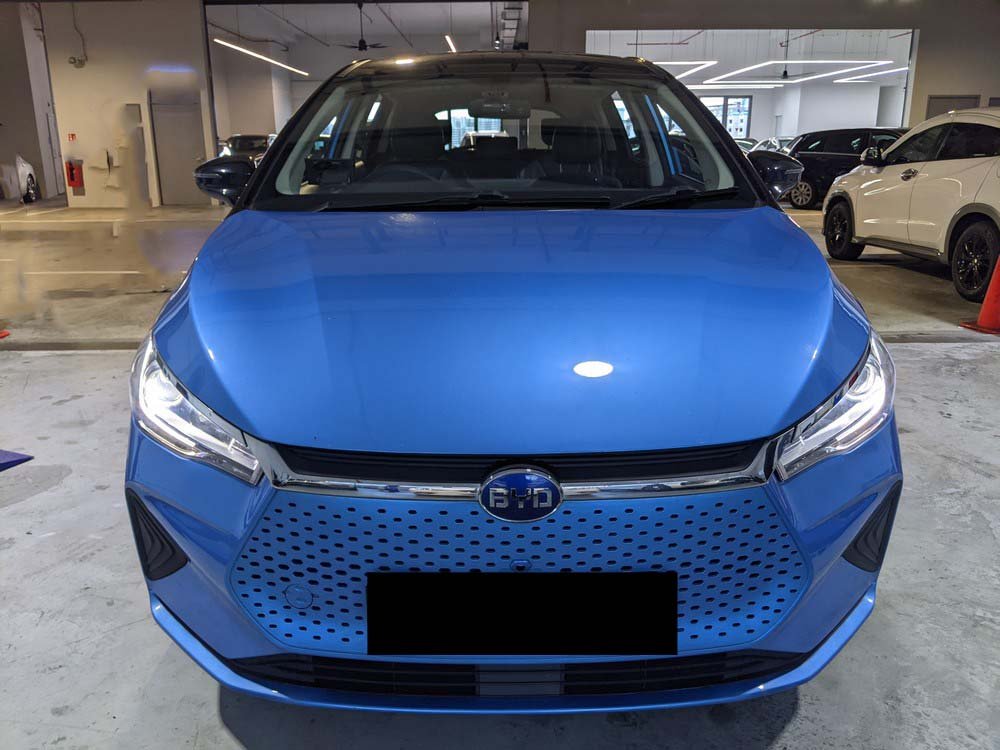 BYD E6 (Me 2) (Electric Vehicle)