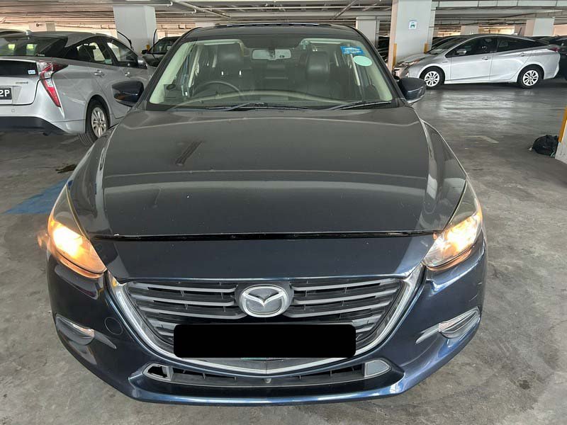 Mazda 3 Sedan 1.5 At Eu6