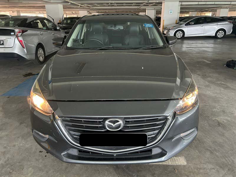 Mazda 3 Sedan 1.5 At Eu6