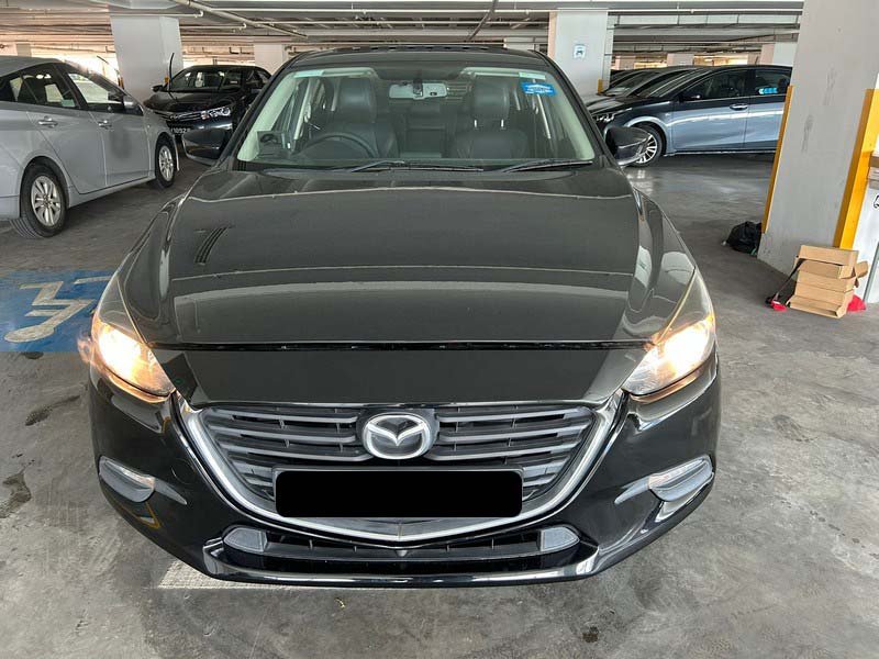 Mazda 3 Sedan 1.5 At Eu6