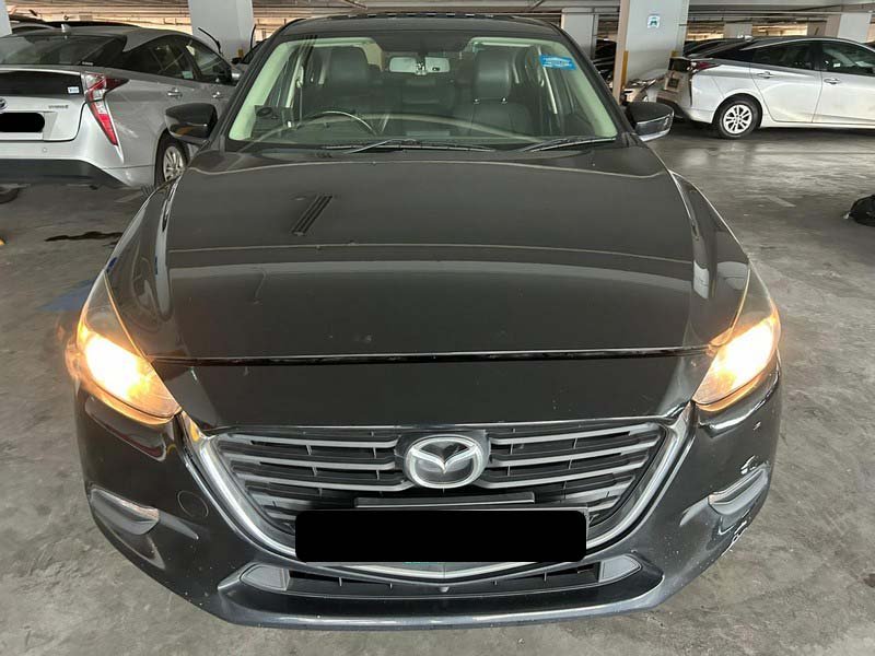 Mazda 3 Sedan 1.5 At Eu6