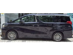 Toyota Alphard 2.5sc Cvt
