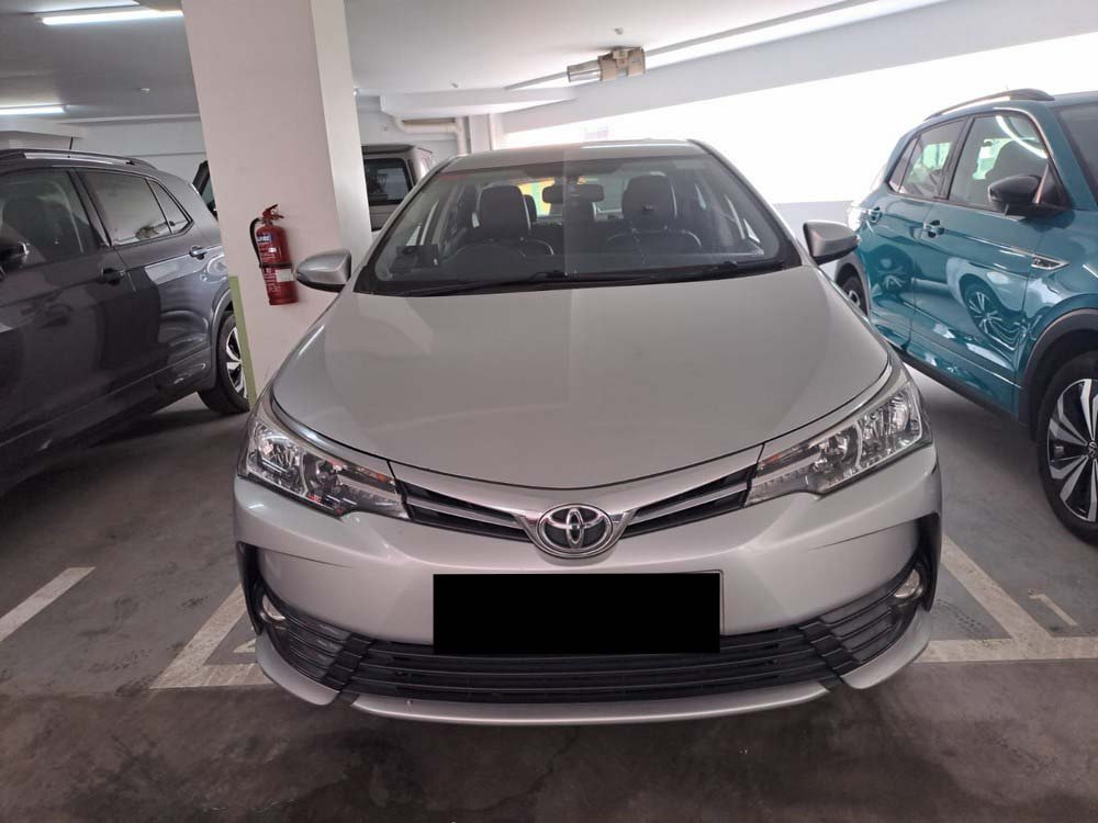 Toyota Corolla Altis 1.6 Standard (Auto)