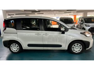 Toyota Sienta Hybrid Standard (Hybrid)