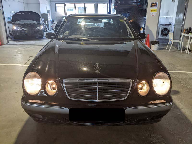 Mercedes Benz E280 Auto (COE Till 03/2030)