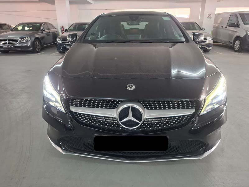 Mercedes Benz Cla180 Coupe Urban (r18 Led)