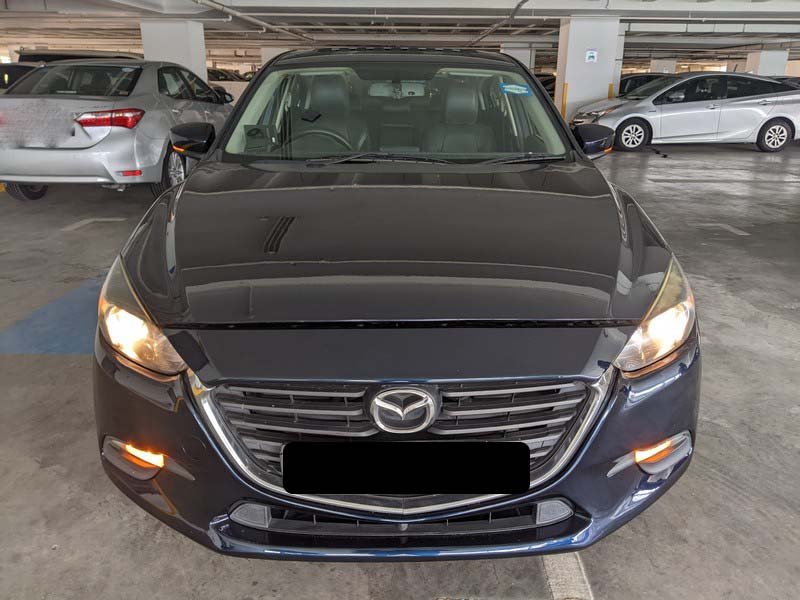 Mazda 3 Sedan 1.5 At Eu6