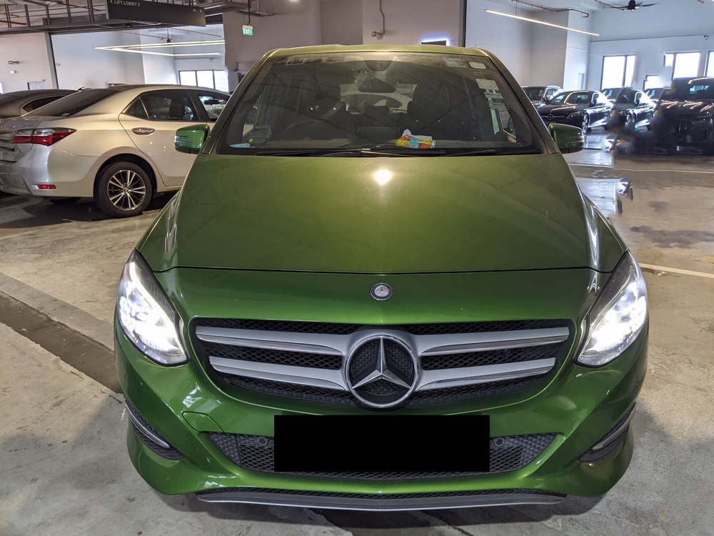 Mercedes Benz B180 Style (R16 Led)
