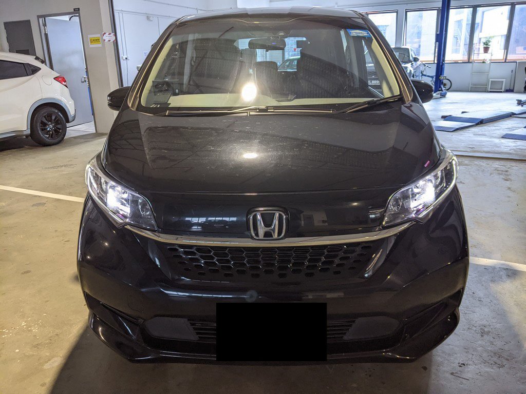 Honda Freed 1.5g Cvt (Hybrid)