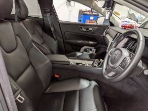 Volvo S60 B4 Plus (Hybrid)