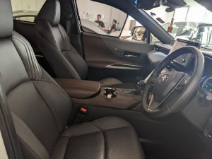 Toyota Harrier Suv (at) (2wd) Premium (Hybrid)