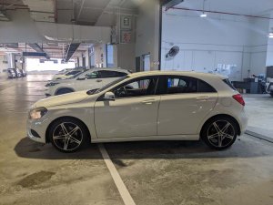 Mercedes Benz A180 (r17) (COE Till 01/2030)