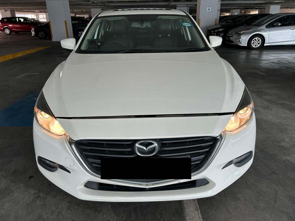 Mazda 3 Sedan 1.5 AT EU6