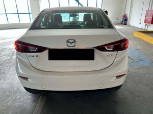 Mazda 3 Sedan 1.5 AT EU6
