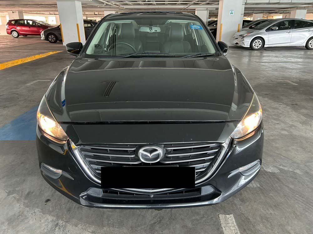 Mazda 3 Sedan 1.5 At Eu6