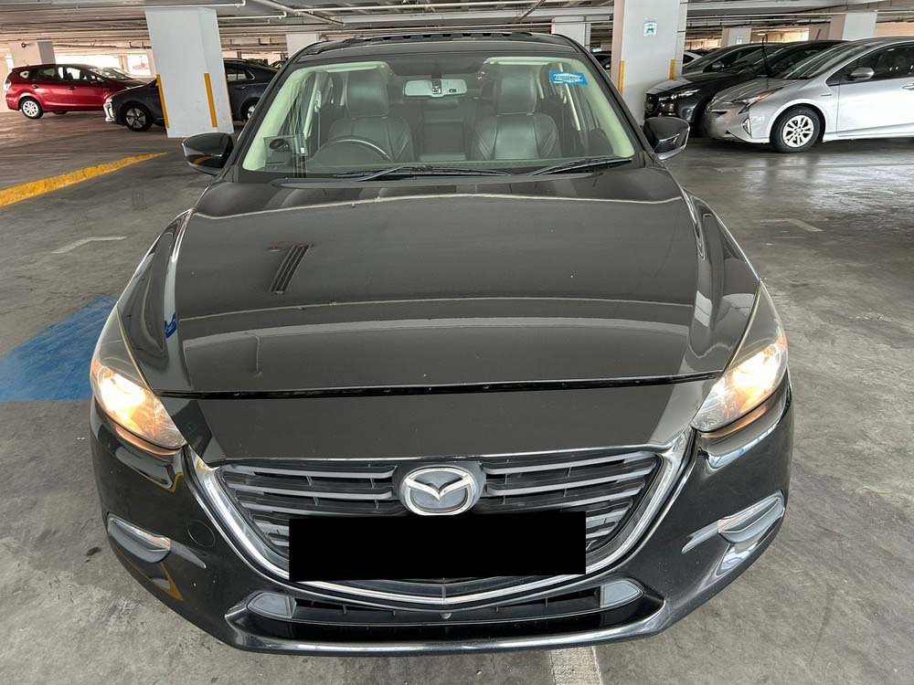 Mazda 3 Sedan 1.5 AT EU6