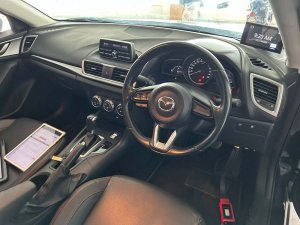 Mazda 3 Sedan 1.5 AT EU6