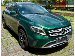 MERCEDES BENZ GLA180 URBAN (R18 LED)