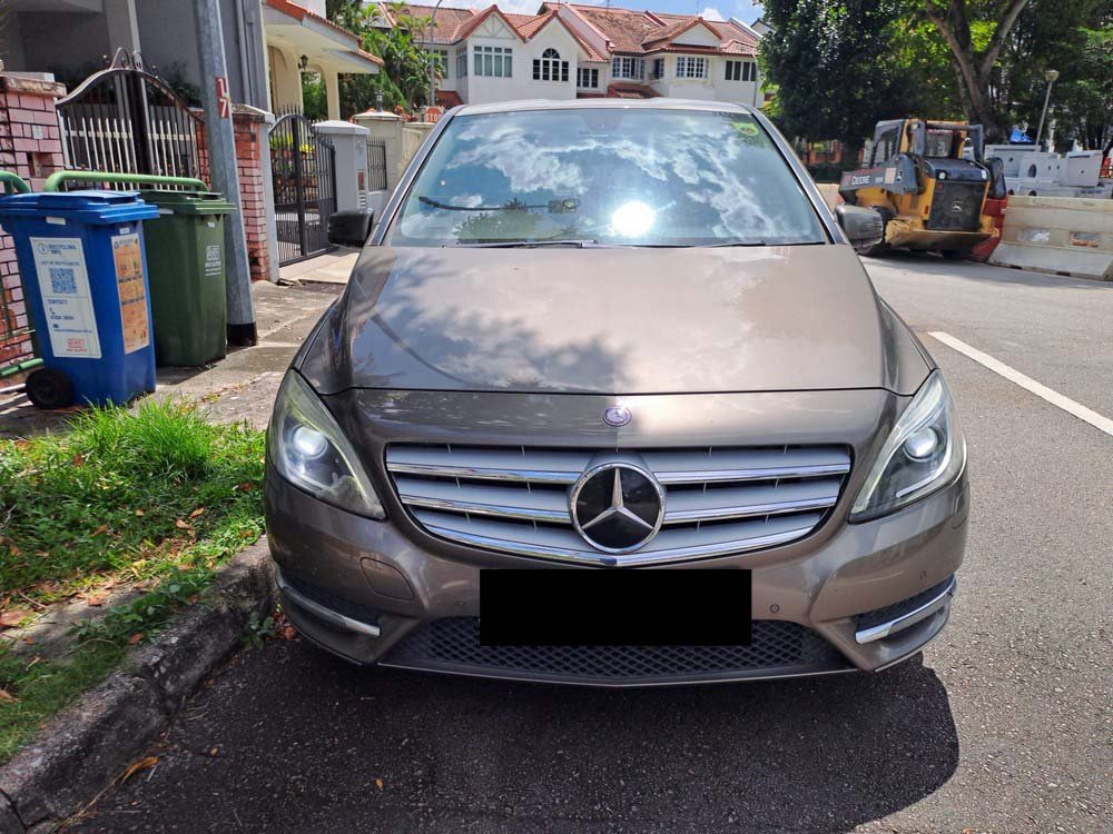 Mercedes Benz B 200 AT Abs Airbags Hid 2wd 5dr (Chrome) (COE Till 01/2033)