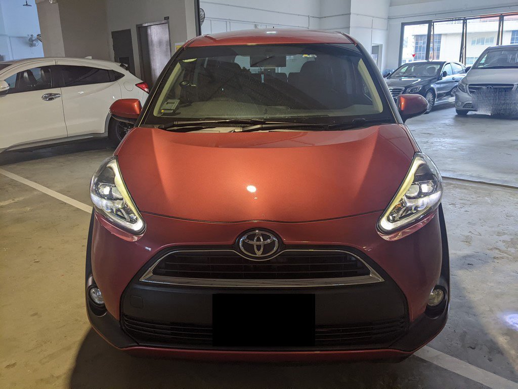 Toyota Sienta 1.5g Cvt Abs D/airbag 2wd 5dr