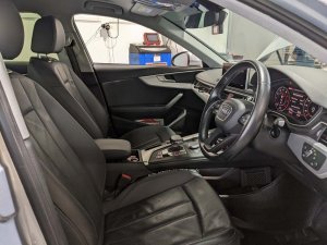 Audi A4 Sedan 2.0 Tfsi S Tronic (nav)