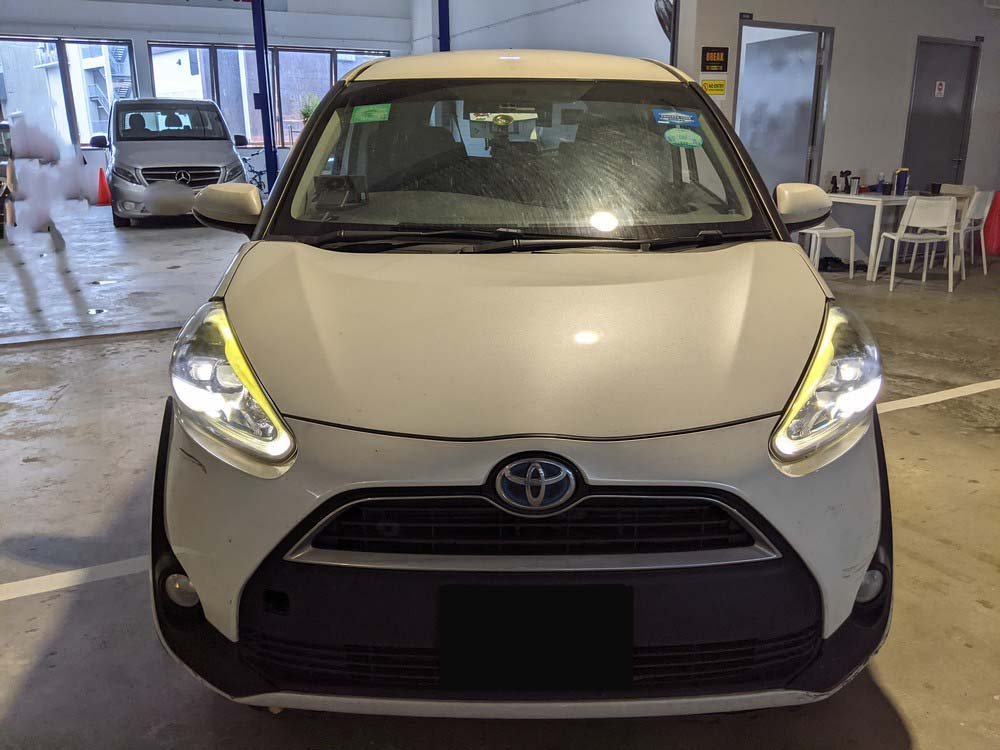 Toyota Sienta 1.5G Hybrid At Abs D/Airbag 2wd (Hybrid)