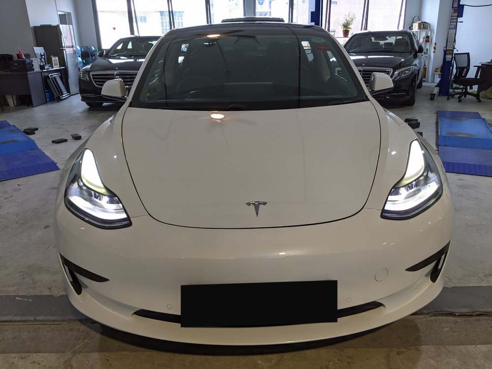 Tesla Model 3 Standard Range (Electric Vehicle)