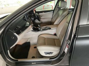 BMW 523I 2.5 AT Abs D/Ab 2wd 4dr Gas/D (COE Till 01/2031)